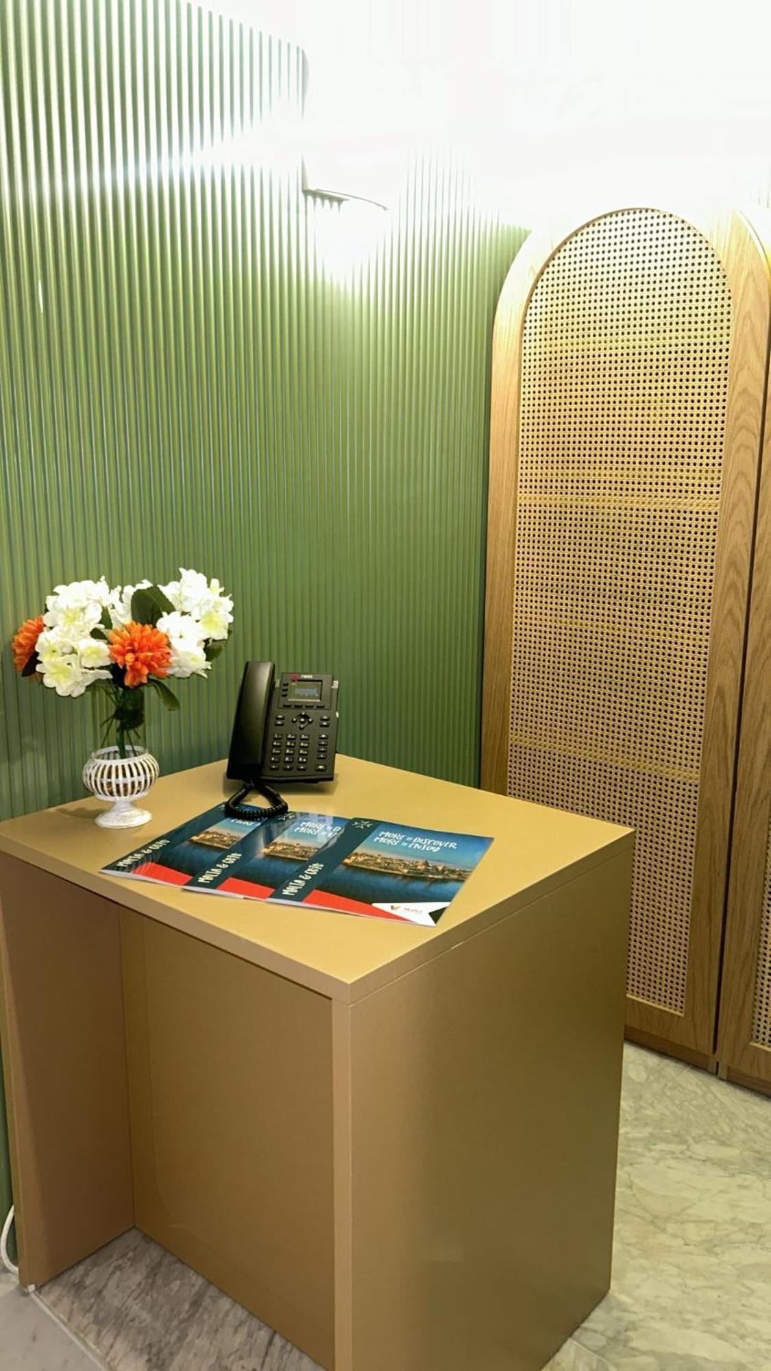 King Charles Hotel Valletta Luaran gambar
